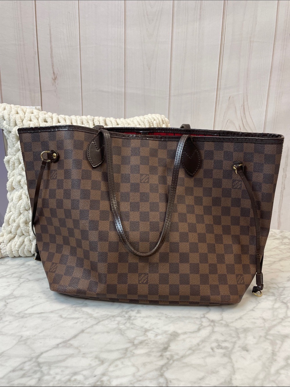 Louis Vuitton MM Neverfull